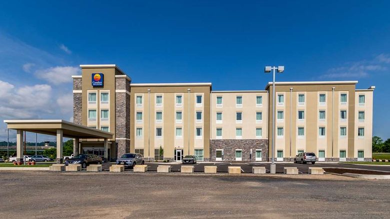 <b>Comfort Inn & Suites-Harrisburg Airport Exterior</b>. Images powered by <a href="https://iceportal.shijigroup.com/" title="IcePortal" target="_blank">IcePortal</a>.