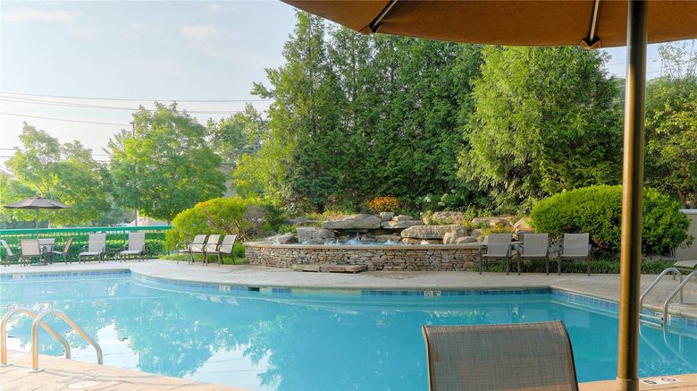 <b>Quality Inn Pigeon Forge Pool</b>. Images powered by <a href="https://iceportal.shijigroup.com/" title="IcePortal" target="_blank">IcePortal</a>.