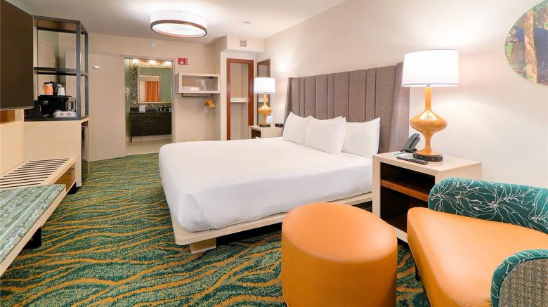 <b>Quality Inn Pigeon Forge Room</b>. Images powered by <a href="https://iceportal.shijigroup.com/" title="IcePortal" target="_blank">IcePortal</a>.
