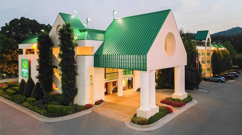 Quality Inn Pigeon Forge Exterior. Images powered by <a href="https://iceportal.shijigroup.com" target="_blank" rel="noopener">Ice Portal</a>.