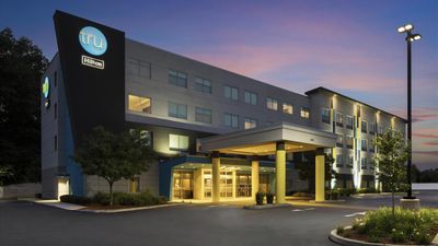 Tru by Hilton Chicopee Springfield