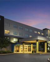 Tru by Hilton Chicopee Springfield