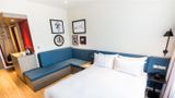 Hampton by Hilton Blackpool Room