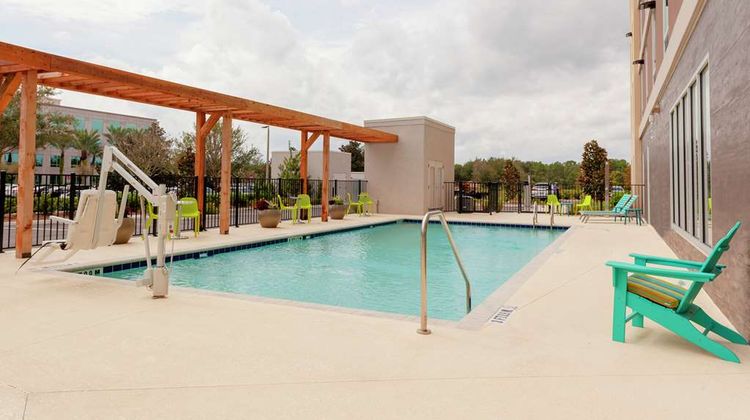 Home2 Suites by Hilton South Park Pool