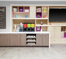 Home2 Suites by Hilton South Park Lobby