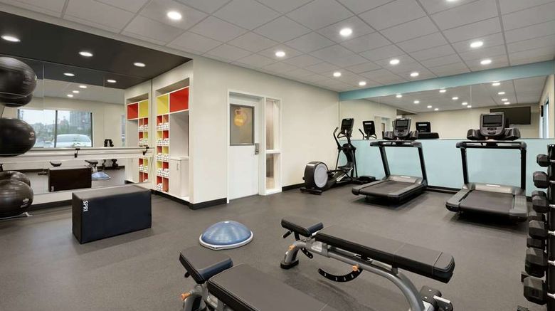 <b>Tru by Hilton St Charles/St Louis Health</b>. Images powered by <a href="https://iceportal.shijigroup.com/" title="IcePortal" target="_blank">IcePortal</a>.