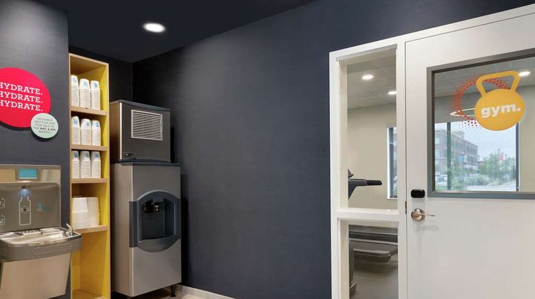 <b>Tru by Hilton St Charles/St Louis Health</b>. Images powered by <a href="https://iceportal.shijigroup.com/" title="IcePortal" target="_blank">IcePortal</a>.