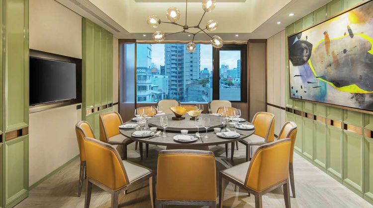 Hilton Taipei Sinban Restaurant
