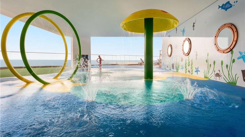 <b>Wyndham Garden Ajman Corniche Pool</b>. Images powered by <a href="https://iceportal.shijigroup.com/" title="IcePortal" target="_blank">IcePortal</a>.