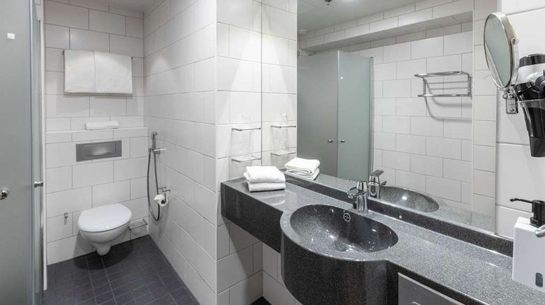 <b>Scandic Tampere Koskipuisto Room</b>. Images powered by <a href="https://iceportal.shijigroup.com/" title="IcePortal" target="_blank">IcePortal</a>.