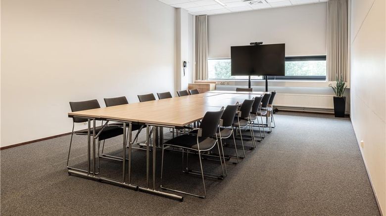 <b>Scandic Helsinki Aviacongress Meeting</b>. Images powered by <a href="https://iceportal.shijigroup.com/" title="IcePortal" target="_blank">IcePortal</a>.