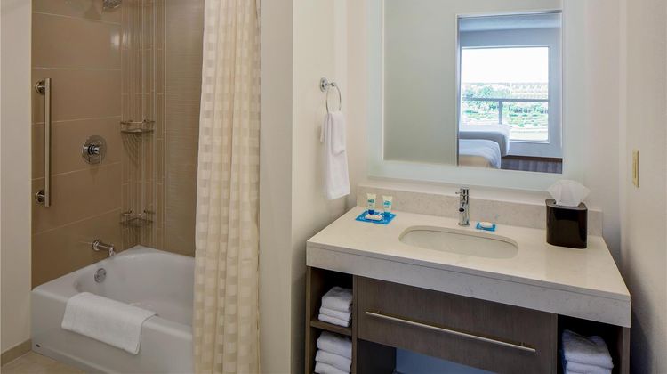 Hyatt House Orlando Universal Room