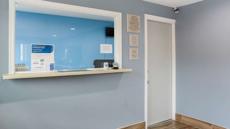 <b>Rodeway Inn Milford Lobby</b>. Images powered by <a href="https://iceportal.shijigroup.com/" title="IcePortal" target="_blank">IcePortal</a>.