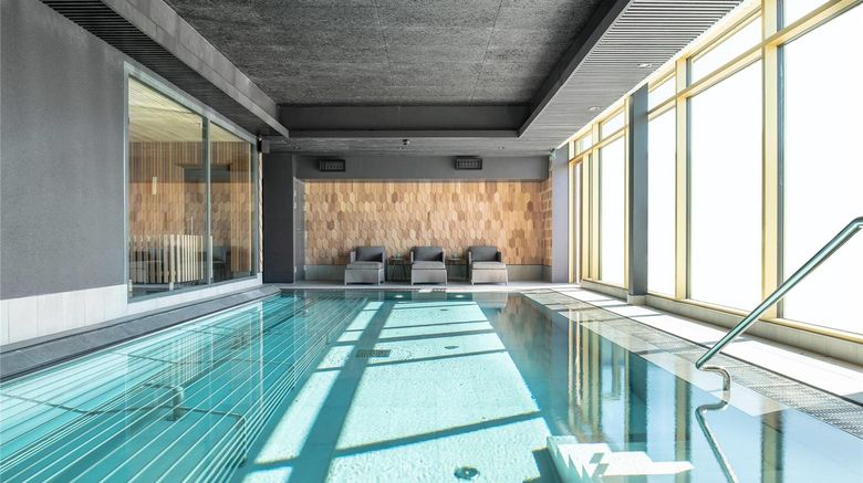 <b>Quality Hotel The Box Pool</b>. Images powered by <a href="https://iceportal.shijigroup.com/" title="IcePortal" target="_blank">IcePortal</a>.