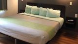 Super 8 Kenedy TX Room