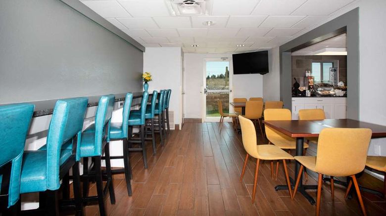 <b>Baymont by Wyndham Sheridan Other</b>. Images powered by <a href="https://iceportal.shijigroup.com/" title="IcePortal" target="_blank">IcePortal</a>.