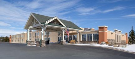 AmericInn by Wyndham Baxter Brainerd Exterior