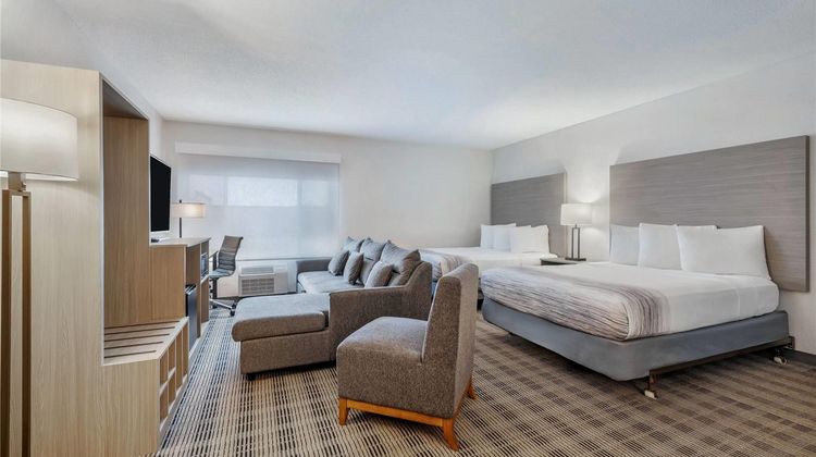 AmericInn by Wyndham Baxter Brainerd Suite