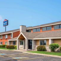 AmericInn by Wyndham Little Falls