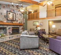 AmericInn by Wyndham Little Falls Lobby