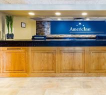 AmericInn Hotel & Suites Long Lake Lobby