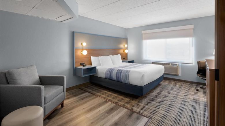 <b>AmericInn by Wyndham Chippewa Falls Room</b>. Images powered by <a href="https://iceportal.shijigroup.com/" title="IcePortal" target="_blank">IcePortal</a>.