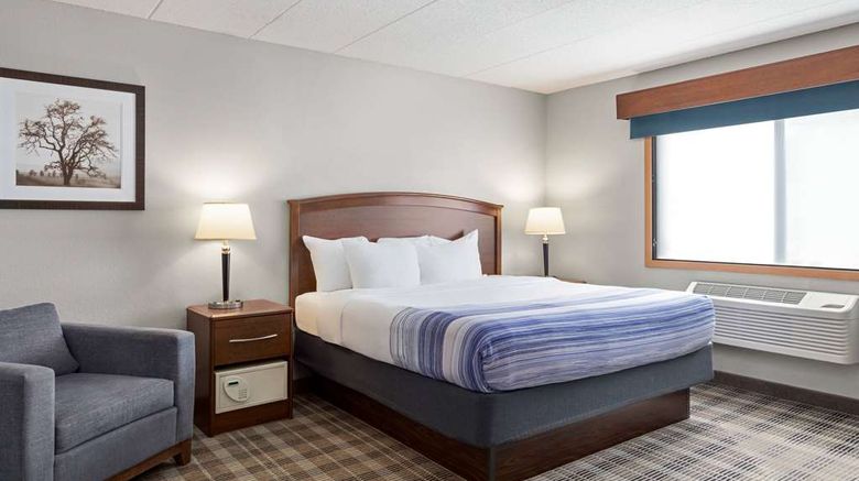 <b>AmericInn by Wyndham Bemidji Suite</b>. Images powered by <a href="https://iceportal.shijigroup.com/" title="IcePortal" target="_blank">IcePortal</a>.