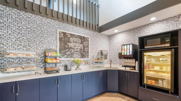 AmericInn by Wyndham Bemidji Restaurant