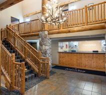 AmericInn by Wyndham Two Harbors Lobby