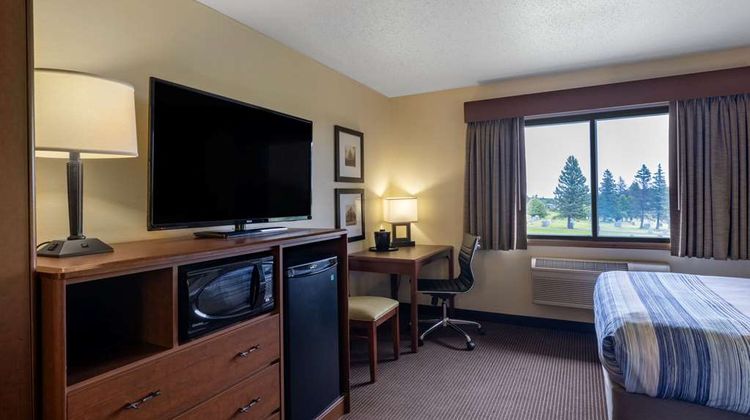 AmericInn by Wyndham Two Harbors Room