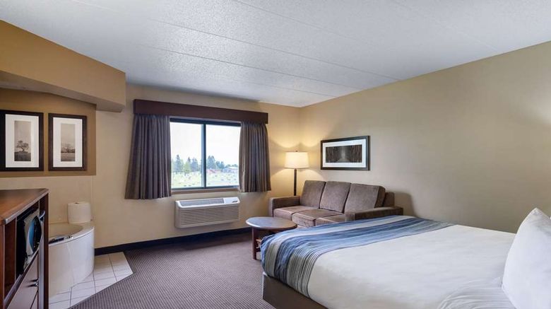 <b>AmericInn by Wyndham Two Harbors Suite</b>. Images powered by <a href="https://iceportal.shijigroup.com/" title="IcePortal" target="_blank">IcePortal</a>.
