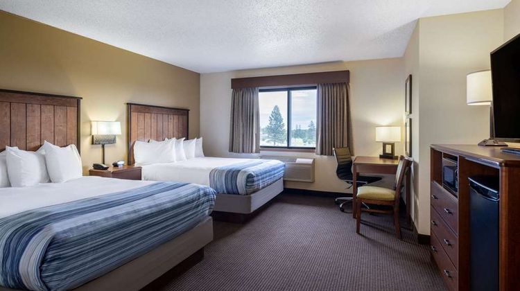 AmericInn by Wyndham Two Harbors Room