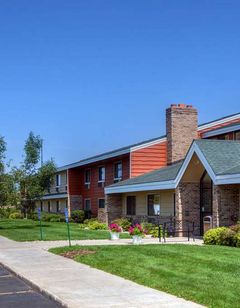 AmericInn by Wyndham Worthington