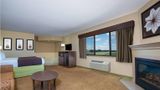 AmericInn by Wyndham Okoboji Suite