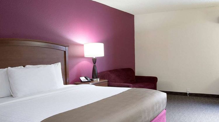 AmericInn Lodge & Suites Osceola Room