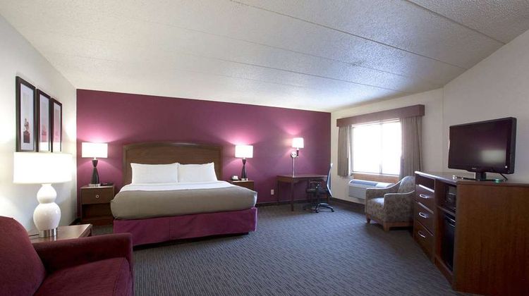 AmericInn Lodge & Suites Osceola Room