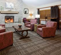 AmericInn Lodge & Suites Osceola Lobby