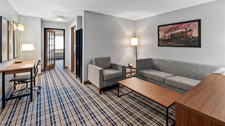 <b>AmericInn Lodge/Suites Crookston U of M Suite</b>. Images powered by <a href="https://iceportal.shijigroup.com/" title="IcePortal" target="_blank">IcePortal</a>.