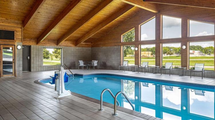 AmericInn by Wyndham Alexandria Pool