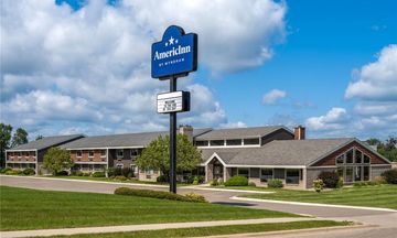 AmericInn by Wyndham Alexandria