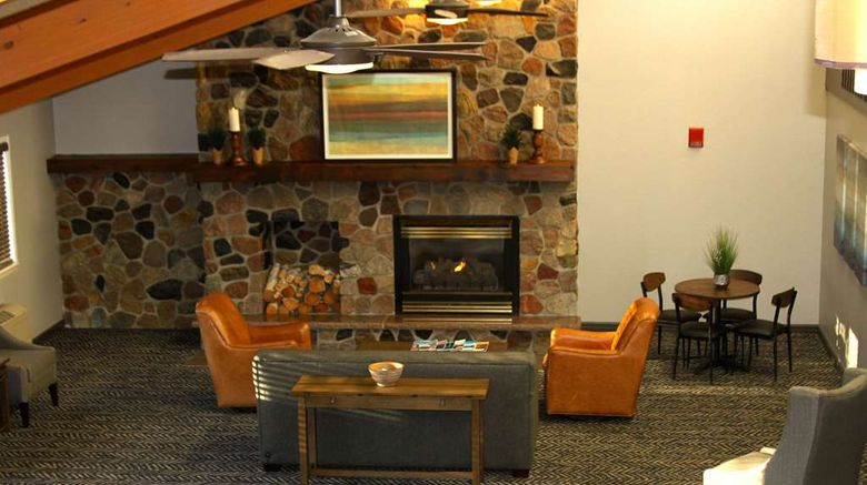 <b>AmericInn by Wyndham, Wadena Lobby</b>. Images powered by <a href="https://iceportal.shijigroup.com/" title="IcePortal" target="_blank">IcePortal</a>.
