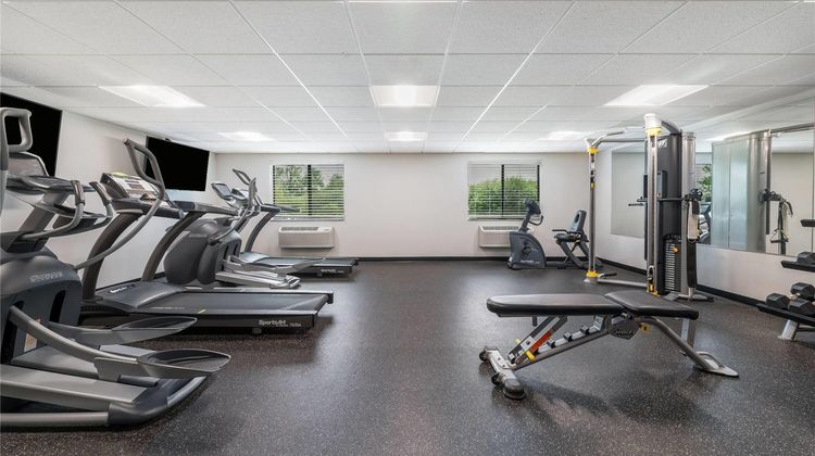 AmericInn by Wyndham Baudette Health