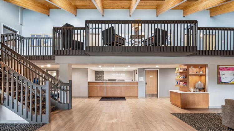 AmericInn by Wyndham Baudette Lobby