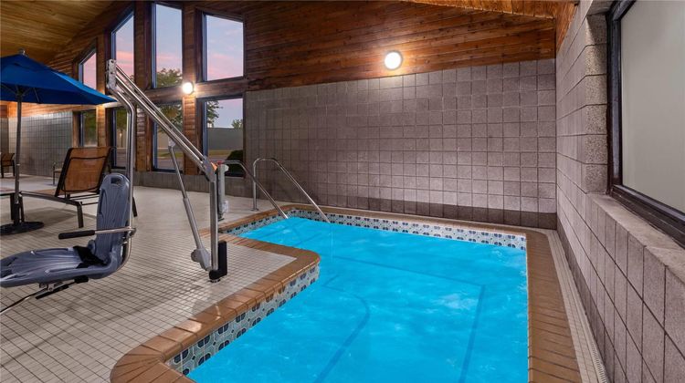 AmericInn by Wyndham Mankato Center Pool