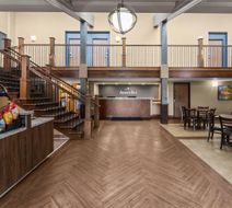 AmericInn by Wyndham Mankato Center Lobby