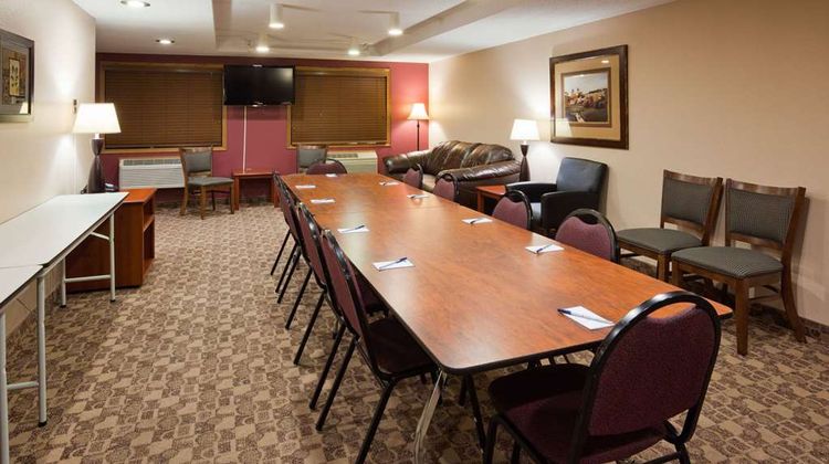 AmericInn by Wyndham Austin Meeting