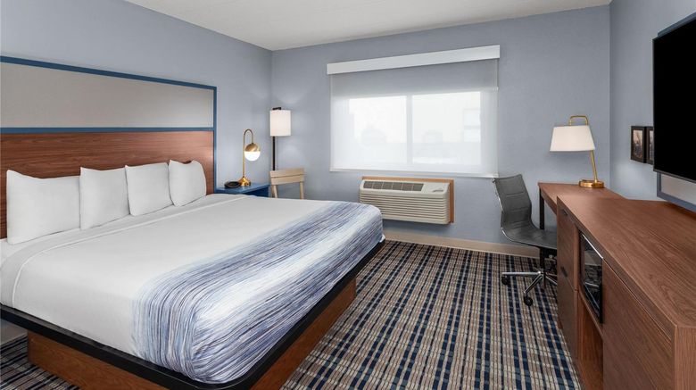 <b>AmericInn by Wyndham Austin Room</b>. Images powered by <a href="https://iceportal.shijigroup.com/" title="IcePortal" target="_blank">IcePortal</a>.