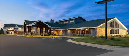 AmericInn by Wyndham Austin Exterior