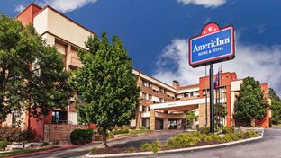 AmericInn by Wyndham Omaha