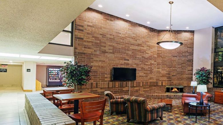 <b>AmericInn by Wyndham Omaha Lobby</b>. Images powered by <a href="https://iceportal.shijigroup.com/" title="IcePortal" target="_blank">IcePortal</a>.